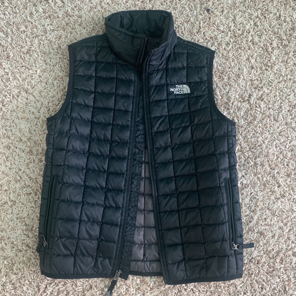 North Face Youth Puffer Vest
